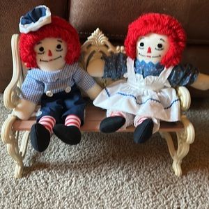 Raggedy Ann and Andy dolls